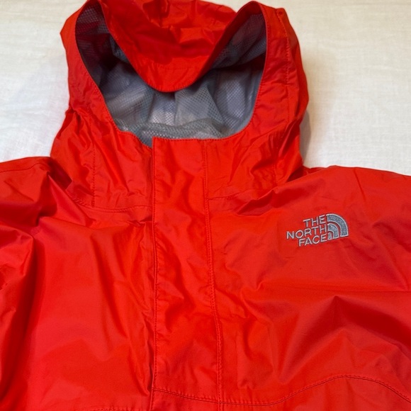 The North Face Fiery Red Hooded Jacket size girls large - Picture 4 of 11